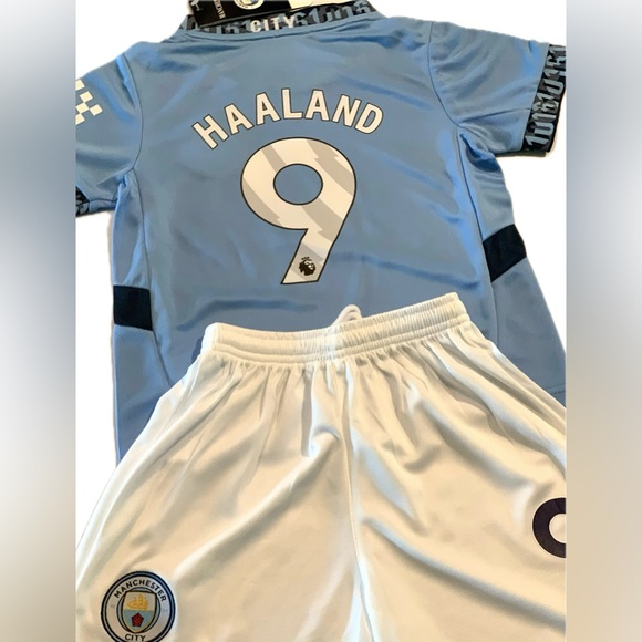 Haaland Kids Jersey Youth Large Soccer Kids Kits set shorts and matching jersey - Picture 3 of 6